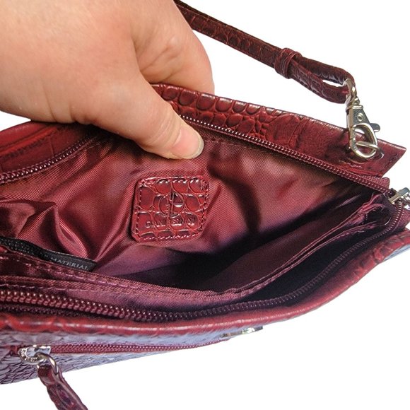 GIANI BERNINI NEW and NEVER USED Convertible Wristlet Faux Crocodile Leather - Picture 6 of 15